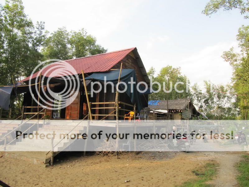 Ngôi nhà lá mang đậm nét từ bi của phật pháp đang cần nhiều đôi tay của mọi người - 9